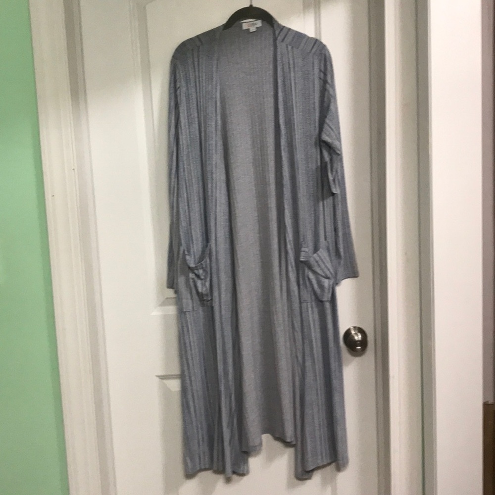 Lularoe Sarah Duster Cardigan Medium NWT grey gray